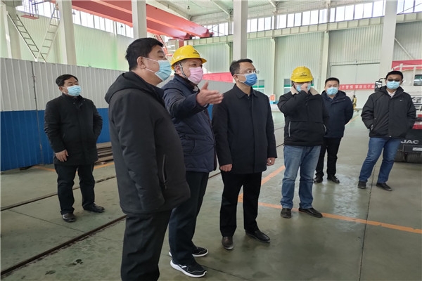 区领导到天盟公司视察车间安全设施